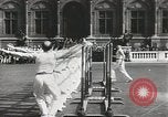Standbild Feuerwehrleute Paris Frankreich, 1933, aus Sekunde 40 historischem Filmmaterial Videoclip 65675023846