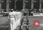 Standbild Feuerwehrleute Paris Frankreich, 1933, aus Sekunde 42 historischem Filmmaterial Videoclip 65675023846