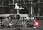 Standbild Feuerwehrleute Paris Frankreich, 1933, aus Sekunde 58 historischem Filmmaterial Videoclip 65675023846