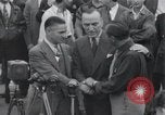 Standbild Dick Merrill New York United States USA, 1936, aus Sekunde 58 historischem Filmmaterial Videoclip 65675023849