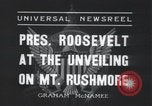 Standbild Franklin Roosevelt Mount Rushmore South Dakota USA, 1936, aus Sekunde 5 historischem Filmmaterial Videoclip 65675023850