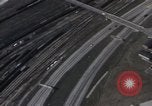 Standbild Interstate Highway System Kansas City Missouri USA, 1956, aus Sekunde 25 historischem Filmmaterial Videoclip 65675023852
