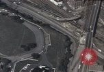 Standbild Interstate Highway System Kansas City Missouri USA, 1956, aus Sekunde 38 historischem Filmmaterial Videoclip 65675023852