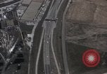 Standbild Interstate Highway System Kansas City Missouri USA, 1956, aus Sekunde 49 historischem Filmmaterial Videoclip 65675023852