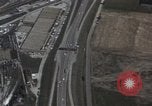 Standbild Interstate Highway System Kansas City Missouri USA, 1956, aus Sekunde 51 historischem Filmmaterial Videoclip 65675023852