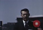 Immagine di Interstate Highway per la costruzione di strade in America United States USA, 1956, secondo 36 filmato di repertorio 65675023854