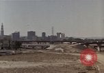 Immagine di Autostrade interstatali in America negli anni cinquanta United States USA, 1956, secondo 22 filmato di repertorio 65675023855