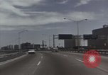 Immagine di Autostrade interstatali in America negli anni cinquanta United States USA, 1956, secondo 27 filmato di repertorio 65675023855