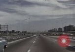 Immagine di Autostrade interstatali in America negli anni cinquanta United States USA, 1956, secondo 39 filmato di repertorio 65675023855