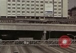 Immagine di Autostrade interstatali in America negli anni cinquanta United States USA, 1956, secondo 40 filmato di repertorio 65675023855