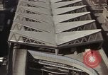 Immagine di Autostrade interstatali in America negli anni cinquanta United States USA, 1956, secondo 56 filmato di repertorio 65675023855