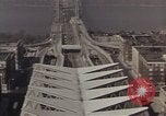 Immagine di Autostrade interstatali in America negli anni cinquanta United States USA, 1956, secondo 62 filmato di repertorio 65675023855