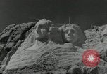 Immagine di Franklin Roosevelt Mount Rushmore South Dakota USA, 1936, secondo 37 filmato di repertorio 65675023856