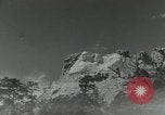 Immagine di Cerimonia di inaugurazione Mount Rushmore South Dakota USA, 1936, secondo 13 filmato di repertorio 65675023857