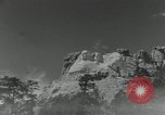 Immagine di Cerimonia di inaugurazione Mount Rushmore South Dakota USA, 1936, secondo 14 filmato di repertorio 65675023857