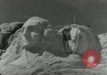 Immagine di Cerimonia di inaugurazione Mount Rushmore South Dakota USA, 1936, secondo 32 filmato di repertorio 65675023857