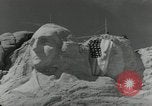Immagine di Cerimonia di inaugurazione Mount Rushmore South Dakota USA, 1936, secondo 36 filmato di repertorio 65675023857