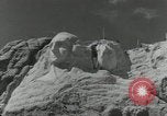 Immagine di Cerimonia di inaugurazione Mount Rushmore South Dakota USA, 1936, secondo 40 filmato di repertorio 65675023857