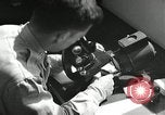 Standbild Pathologie Labor San Juan Puerto Rico, 1946, aus Sekunde 51 historischem Filmmaterial Videoclip 65675023863