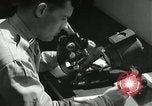 Standbild Pathologie Labor San Juan Puerto Rico, 1946, aus Sekunde 56 historischem Filmmaterial Videoclip 65675023863