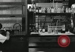 Standbild Pathologie Labor San Juan Puerto Rico, 1946, aus Sekunde 11 historischem Filmmaterial Videoclip 65675023865