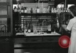 Standbild Pathologie Labor San Juan Puerto Rico, 1946, aus Sekunde 14 historischem Filmmaterial Videoclip 65675023865