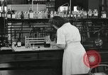 Standbild Pathologie Labor San Juan Puerto Rico, 1946, aus Sekunde 21 historischem Filmmaterial Videoclip 65675023865