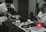 Standbild Pathologie Labor San Juan Puerto Rico, 1946, aus Sekunde 13 historischem Filmmaterial Videoclip 65675023866