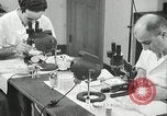 Standbild Pathologie Labor San Juan Puerto Rico, 1946, aus Sekunde 14 historischem Filmmaterial Videoclip 65675023866
