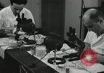 Standbild Pathologie Labor San Juan Puerto Rico, 1946, aus Sekunde 16 historischem Filmmaterial Videoclip 65675023866