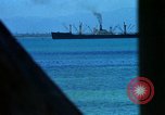 Standbild Frachter Cam Ranh Bay Vietnam, 1970, aus Sekunde 28 historischem Filmmaterial Videoclip 65675023869