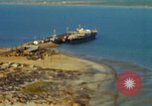 Standbild Docks Khanh Hoa Vietnam, 1970, aus Sekunde 10 historischem Filmmaterial Videoclip 65675023879