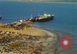 Standbild Docks Khanh Hoa Vietnam, 1970, aus Sekunde 11 historischem Filmmaterial Videoclip 65675023879