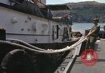 Immagine di Esercito rimorchiatore docking Il Vietnam, 1967, secondo 25 filmato di repertorio 65675023887