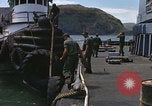 Immagine di Esercito rimorchiatore docking Il Vietnam, 1967, secondo 42 filmato di repertorio 65675023887