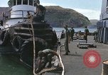 Immagine di Esercito rimorchiatore docking Il Vietnam, 1967, secondo 45 filmato di repertorio 65675023887