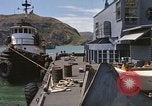 Immagine di Esercito rimorchiatore docking Il Vietnam, 1967, secondo 57 filmato di repertorio 65675023887