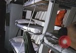 Immagine di Esercito rimorchiatore equipaggio Il Vietnam, 1967, secondo 8 filmato di repertorio 65675023888