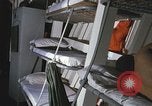 Immagine di Esercito rimorchiatore equipaggio Il Vietnam, 1967, secondo 11 filmato di repertorio 65675023888