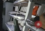 Immagine di Esercito rimorchiatore equipaggio Il Vietnam, 1967, secondo 20 filmato di repertorio 65675023888