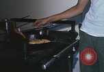 Immagine di Rimorchiatori dell esercito Il Vietnam, 1967, secondo 36 filmato di repertorio 65675023889
