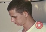 Immagine di Rimorchiatori dell esercito Il Vietnam, 1967, secondo 41 filmato di repertorio 65675023889