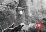 Image des opérations de sauvetage Lyon France, 1930, de la seconde 57 séquences d'archives historiques vidéo 65675023907