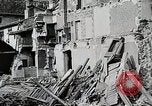 Image des opérations de sauvetage Lyon France, 1930, de la seconde 59 séquences d'archives historiques vidéo 65675023907