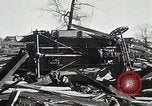 Standbild Trümmer der Häuser Ola Arkansas USA, 1930, aus Sekunde 40 historischem Filmmaterial Videoclip 65675023908