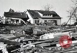 Standbild Trümmer der Häuser Ola Arkansas USA, 1930, aus Sekunde 45 historischem Filmmaterial Videoclip 65675023908