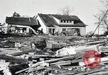 Standbild Trümmer der Häuser Ola Arkansas USA, 1930, aus Sekunde 46 historischem Filmmaterial Videoclip 65675023908