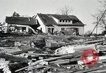 Standbild Trümmer der Häuser Ola Arkansas USA, 1930, aus Sekunde 48 historischem Filmmaterial Videoclip 65675023908