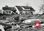 Standbild Trümmer der Häuser Ola Arkansas USA, 1930, aus Sekunde 49 historischem Filmmaterial Videoclip 65675023908