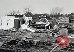 Standbild Trümmer der Häuser Ola Arkansas USA, 1930, aus Sekunde 60 historischem Filmmaterial Videoclip 65675023908